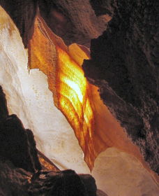 Careys Cave - Accommodation Noosa 1