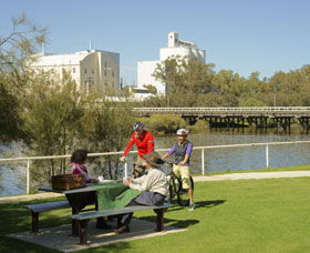 Avon River - Accommodation Noosa 0
