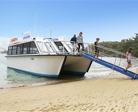 H2O Maxi Taxis - Accommodation Noosa 1