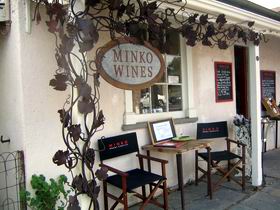 Minko Wines And Providore - Accommodation Noosa 0