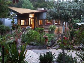 Magpie Springs - Accommodation Noosa 0