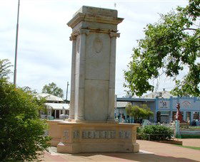 Charleville War Memorial - Accommodation Noosa 0