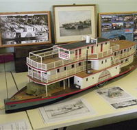 Wentworth Model Paddlesteamer Display - Accommodation Noosa