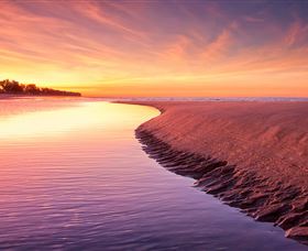 Saunders Beach QLD Accommodation Noosa