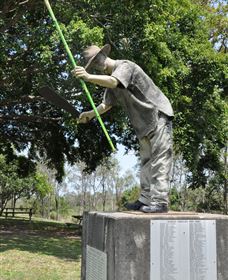 Cane Cutter Memorial - Accommodation Noosa 0