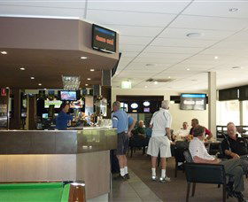 Queanbeyan Golf Club - Accommodation Noosa 1