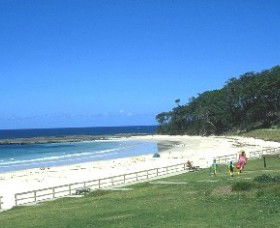 Mollymook Beach - Accommodation Noosa 2