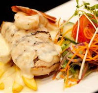 Manning River Hotel - Accommodation Noosa