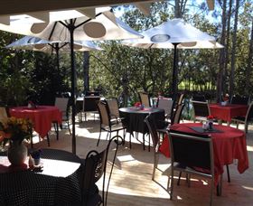 The Other Side Art Cafe - Accommodation Noosa 2