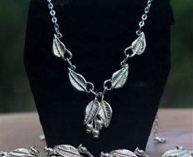 Australian Wildflower Jewellery Gallery - Accommodation Noosa 0