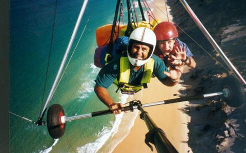 David Cookman–Sunshine Coast Hang Gliding - Accommodation Noosa 0