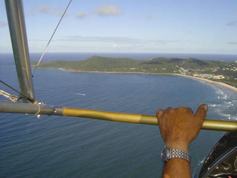 David Cookman–Sunshine Coast Hang Gliding - Accommodation Noosa 1