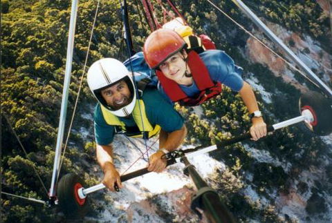 David Cookman–Sunshine Coast Hang Gliding - Accommodation Noosa 2