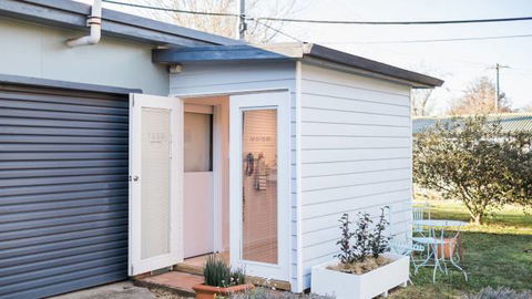 Gallery Of Small Things - Accommodation Noosa 0