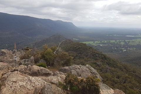 Grampians Bus Service - Accommodation Noosa 2