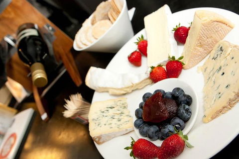 Chauffeur Driven Yarra Valley Group Wine Tour - Up To 7 - Accommodation Noosa 9