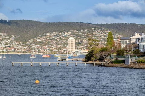 Derwent River Historic Harbour Cruise From Hobart - Accommodation Noosa 3