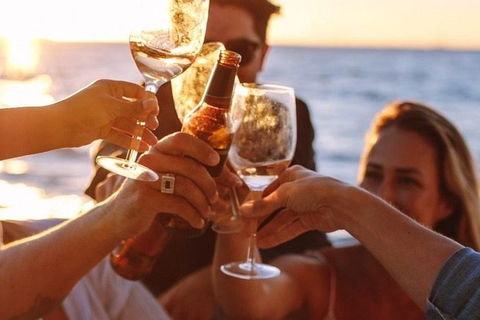 Adelaide Ocean Safari - Twilight Safari - Accommodation Noosa 0