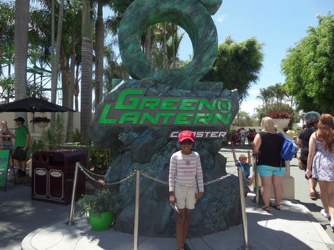 Gold Coast Theme Park Pass: Warner Bros. Movie World, Sea World And Wet'n'Wild - Accommodation Noosa 7