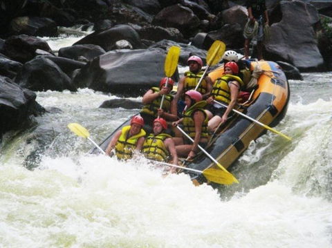 Tully River Full-Day White Water Rafting From Cairns Including Lunch - Accommodation Noosa 3