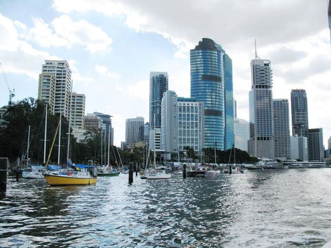 Brisbane River Lunchtime Cruise - Accommodation Noosa 9