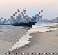 Luxury Brisbane Airport Transfers To and From Broadbeach for up to 11 ppl - Accommodation Noosa