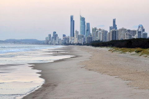 Luxury Brisbane Airport Transfers To And From Broadbeach For Up To 4 Ppl - Accommodation Noosa 1