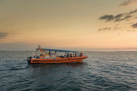 Darwin Sunset Cruise, Including Fish \'n\' Chips - Accommodation Noosa 6