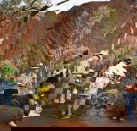 Full Uluru Base Walk at Sunrise Including breakfast - Accommodation Noosa