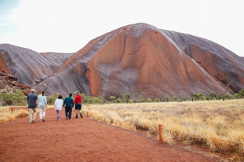 Ayers Rock Combo: Uluru Base And Sunset Plus Uluru Sunrise And Kata Tjuta With An Optional BBQ Dinner Or Kings Canyon Day Trip - Accommodation Noosa 9