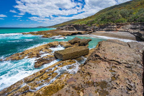 Singing Stones Beach - Accommodation Noosa 0