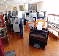 Stewarts Visitor Information and Gallery - Accommodation Noosa