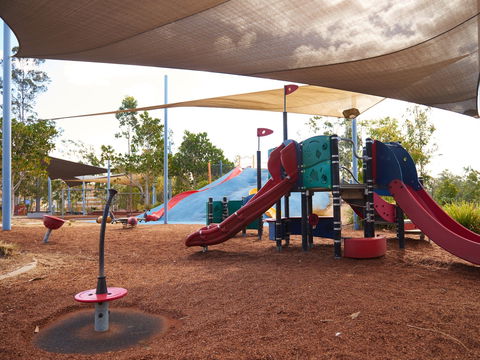 Grande Park - Accommodation Noosa 0