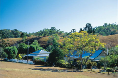 North Burnett - Mount Perry (via Monto) To Biggenden To Childers - Accommodation Noosa 0