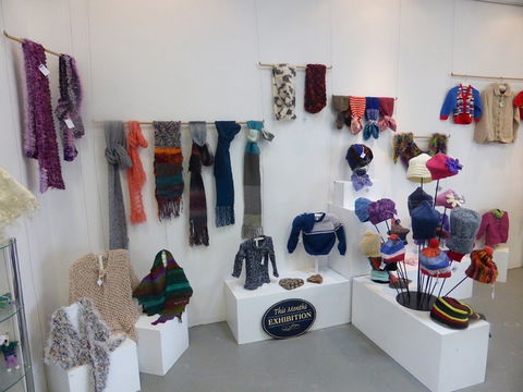 Warm Wooley And Wearable Exhibition - Accommodation Noosa 0