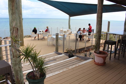 Ocean Park Aquarium - Accommodation Noosa 2