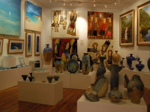 Articles Fine Art Gallery - Accommodation Noosa 0
