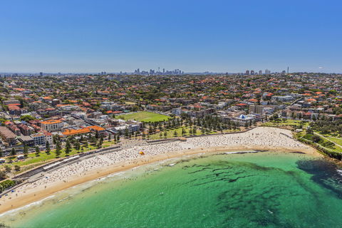 Coogee Beach - Accommodation Noosa 0