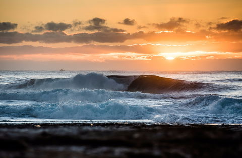 Guillotines Surf Break - Accommodation Noosa 0