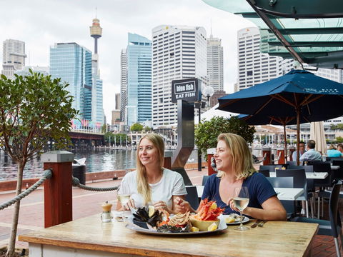 Harbourside Shopping Centre - Accommodation Noosa 2