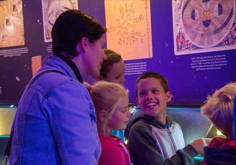 Sir Thomas Brisbane Planetarium - Accommodation Noosa 2