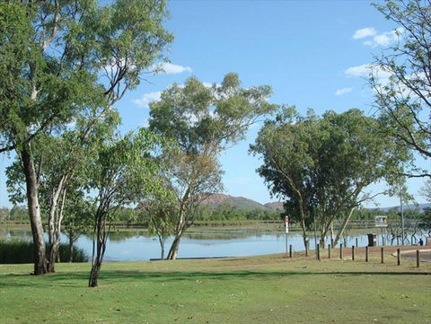 Celebrity Tree Park - Accommodation Noosa 0
