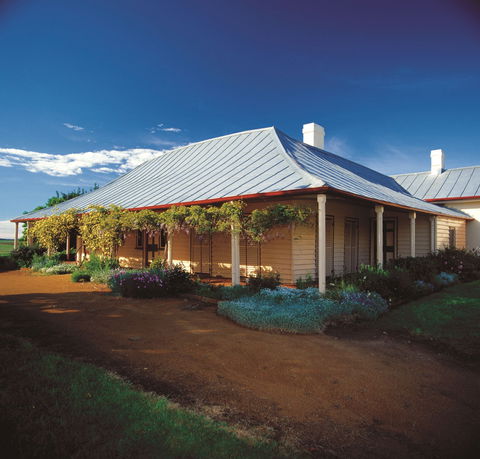 Cooma Cottage - Accommodation Noosa 0