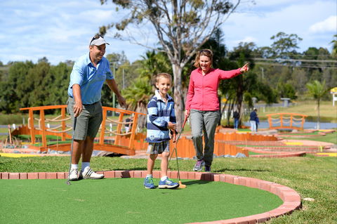 Port Macquarie Driving Range And Mini Golf - Accommodation Noosa 0