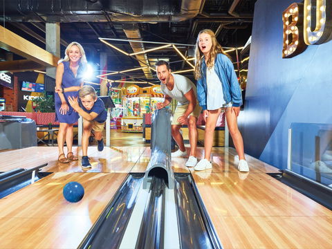 Timezone Coolangatta - Accommodation Noosa 0