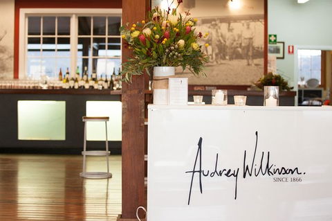 Audrey Wilkinson Vineyard: Picnic With Wine Masterclass Tasting - Accommodation Noosa 4