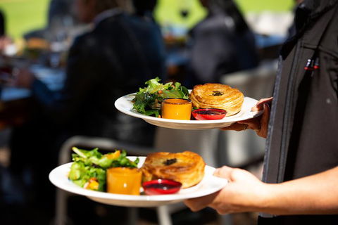 Walk, Taste, Graze - Experience At Pindarie - Accommodation Noosa 5