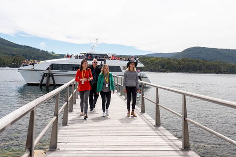 Full Day Tour Hobart: Port Arthur McHenry Gins Bangor Vineyard Wines + Oysters - Accommodation Noosa 18