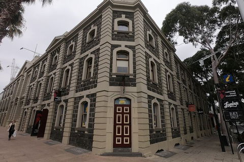 Private Walking Tour Of Old Geelong Town - Accommodation Noosa 2