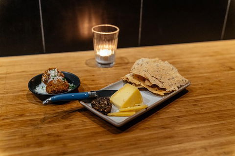 The Flavors Of Perth: Fremantle Wine & Bites Private Tour - Accommodation Noosa 4